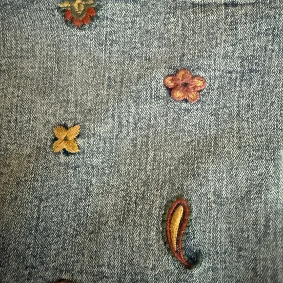 Jessica Simpson Blue Flare Jeans with Floral Accents - Picture 3 of 4